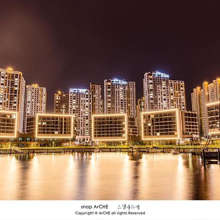 Lotte Castle Marina Apart otel Yeosu Dış mekan fotoğraf