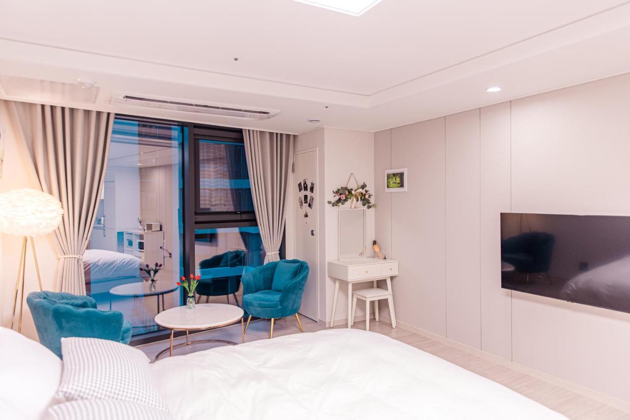 Lotte Castle Marina Apart otel Yeosu Dış mekan fotoğraf