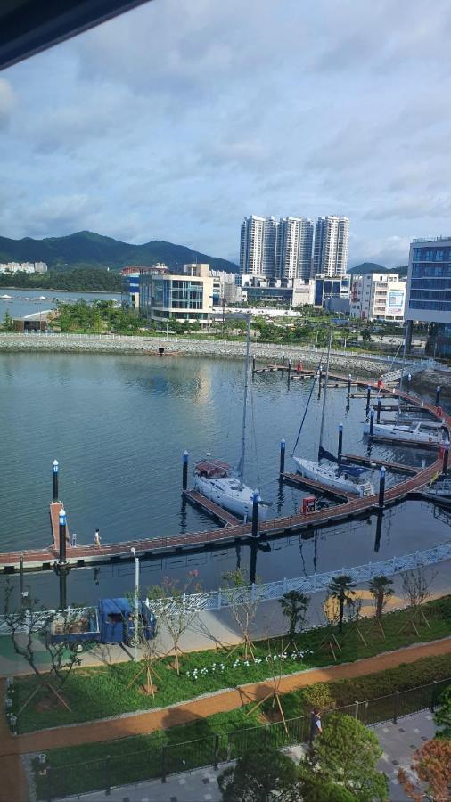 Lotte Castle Marina Apart otel Yeosu Dış mekan fotoğraf